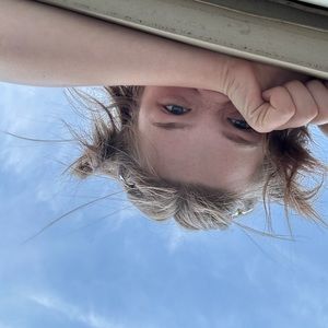 Meet your Posher, Kendall